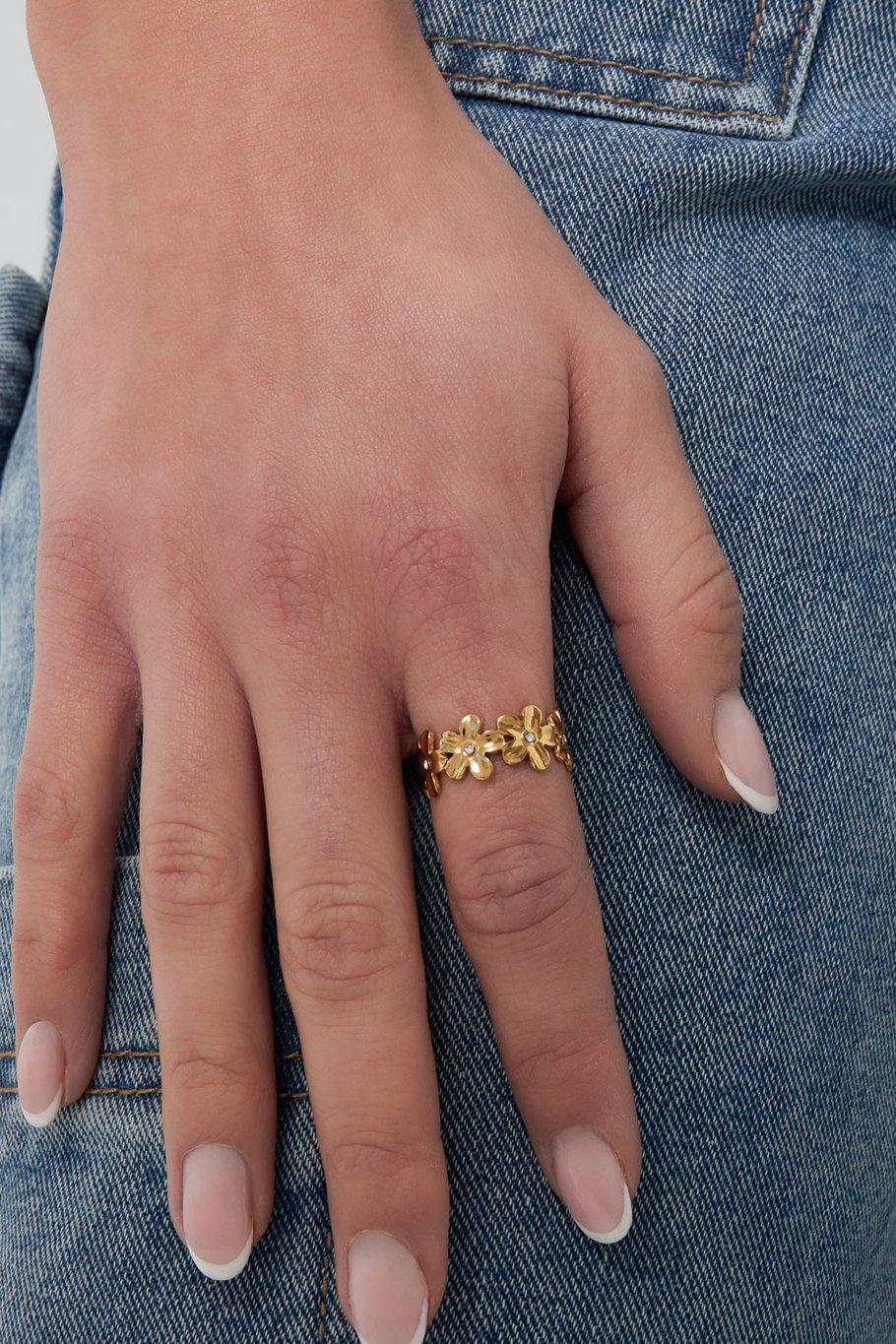 Ring Flower Gold